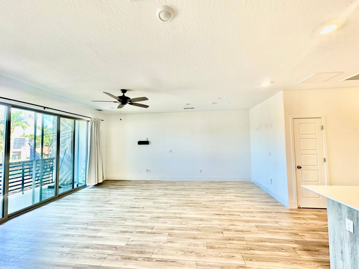 House for rent at 580 N Adler Lane, Clovis, CA 93611