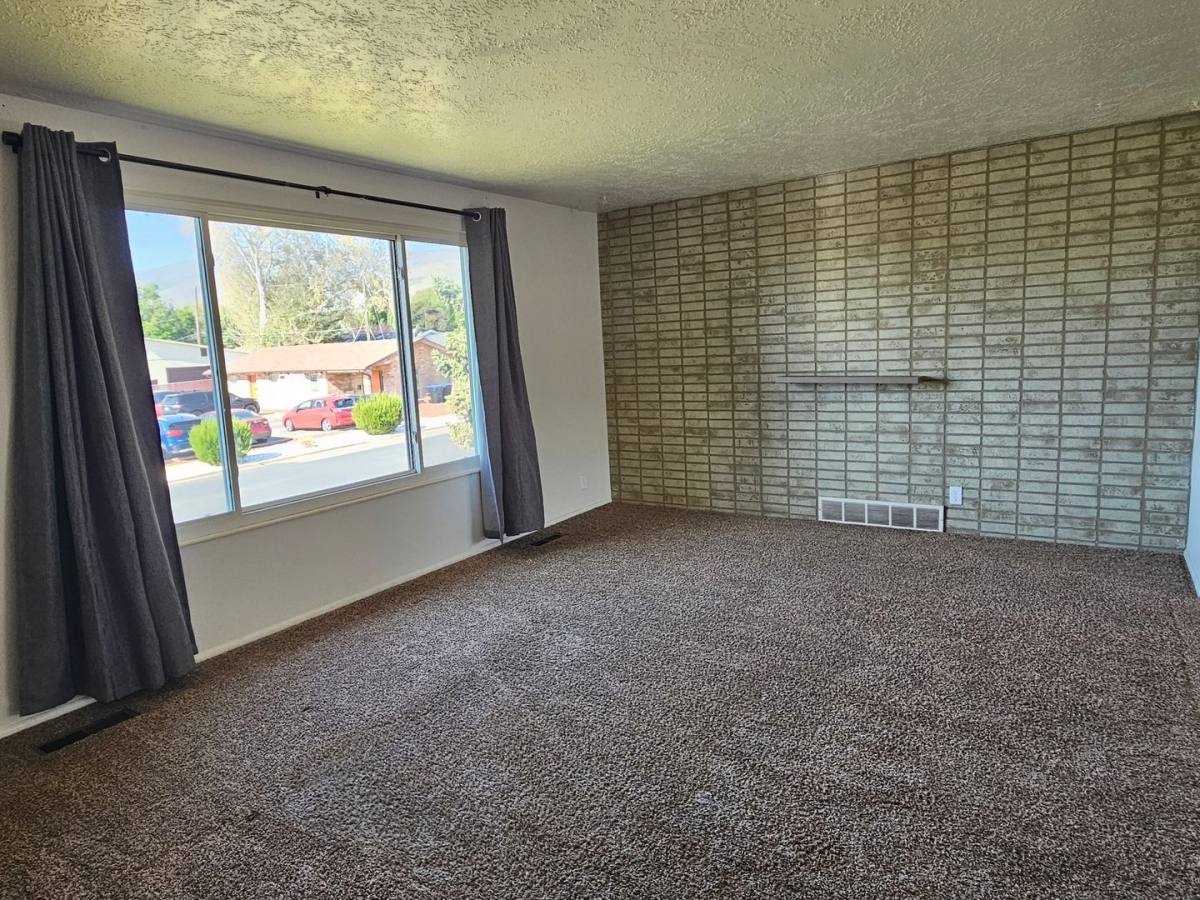 House for rent at 435 W 1250 S, Bountiful, UT 84010
