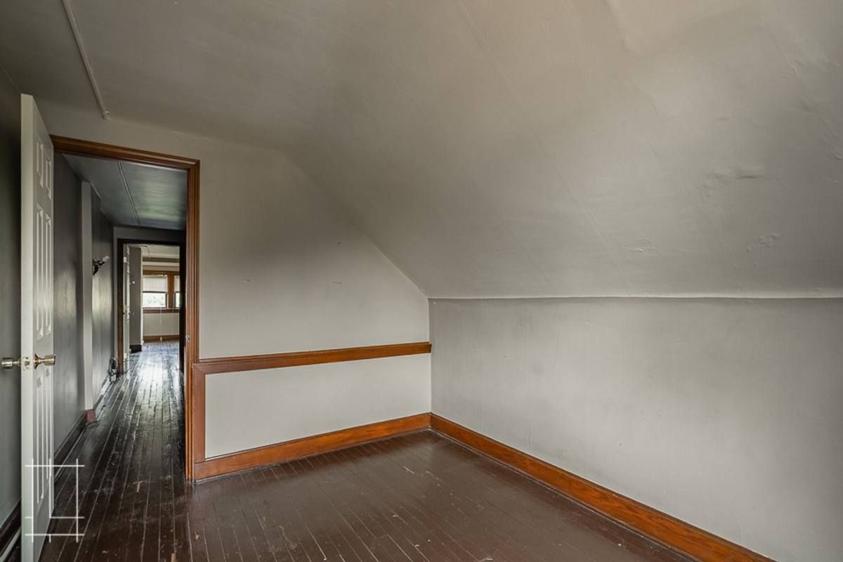 Apartment for rent at 2066 N 4th St, Columbus, OH 43201