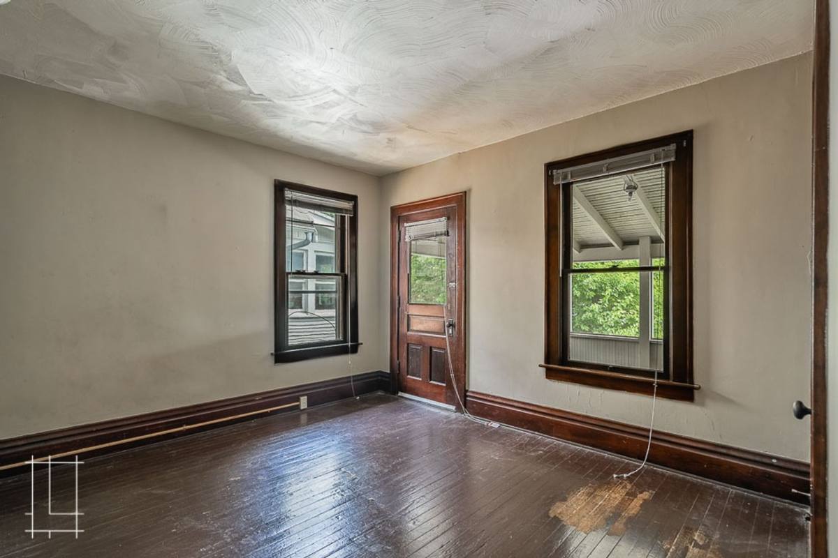 Apartment for rent at 2066 N 4th St, Columbus, OH 43201