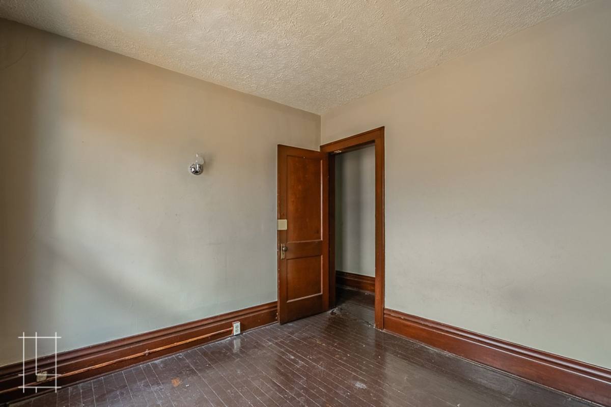 Apartment for rent at 2066 N 4th St, Columbus, OH 43201