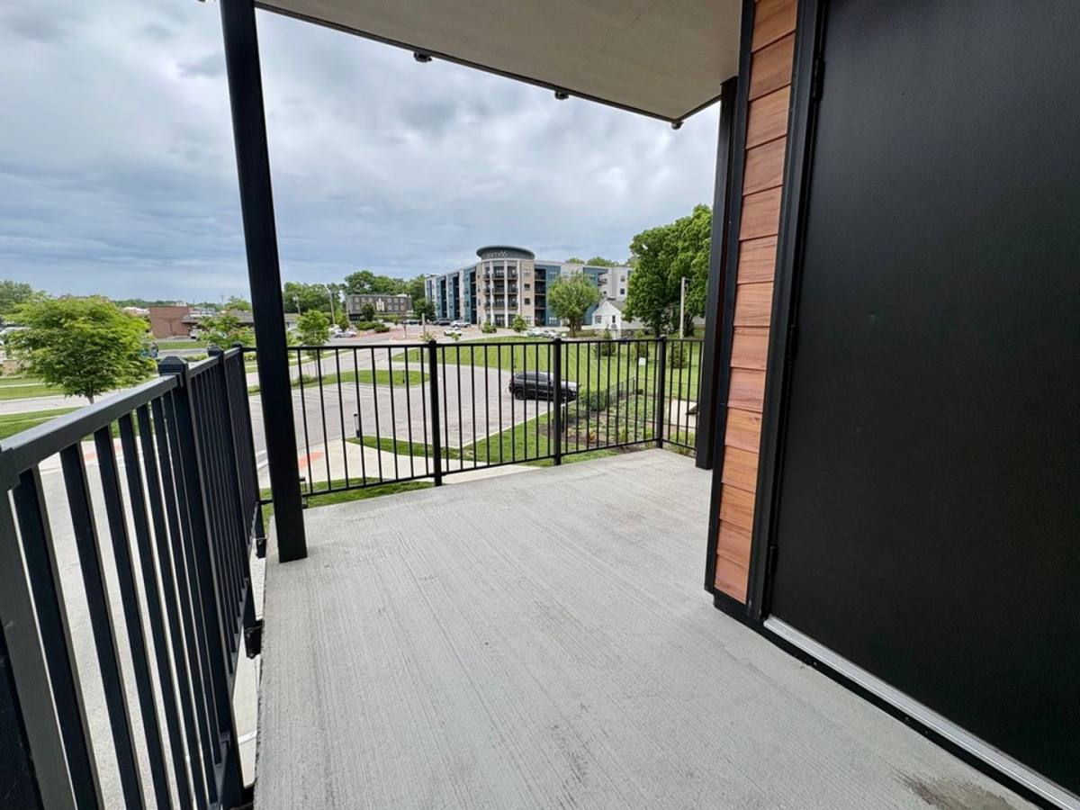 Apartment for rent at 6101 Nieman Rd, Shawnee, KS 66203