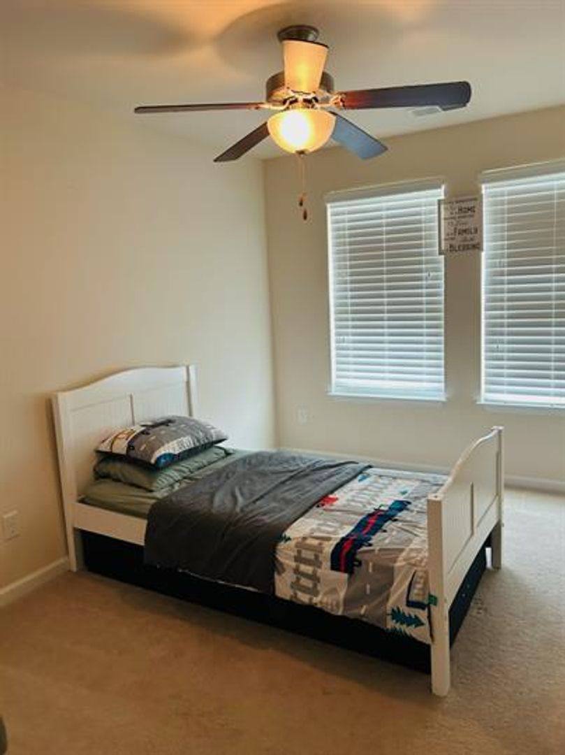 Townhouse for rent at 4 Glenside Dr, Greenville, SC 29607