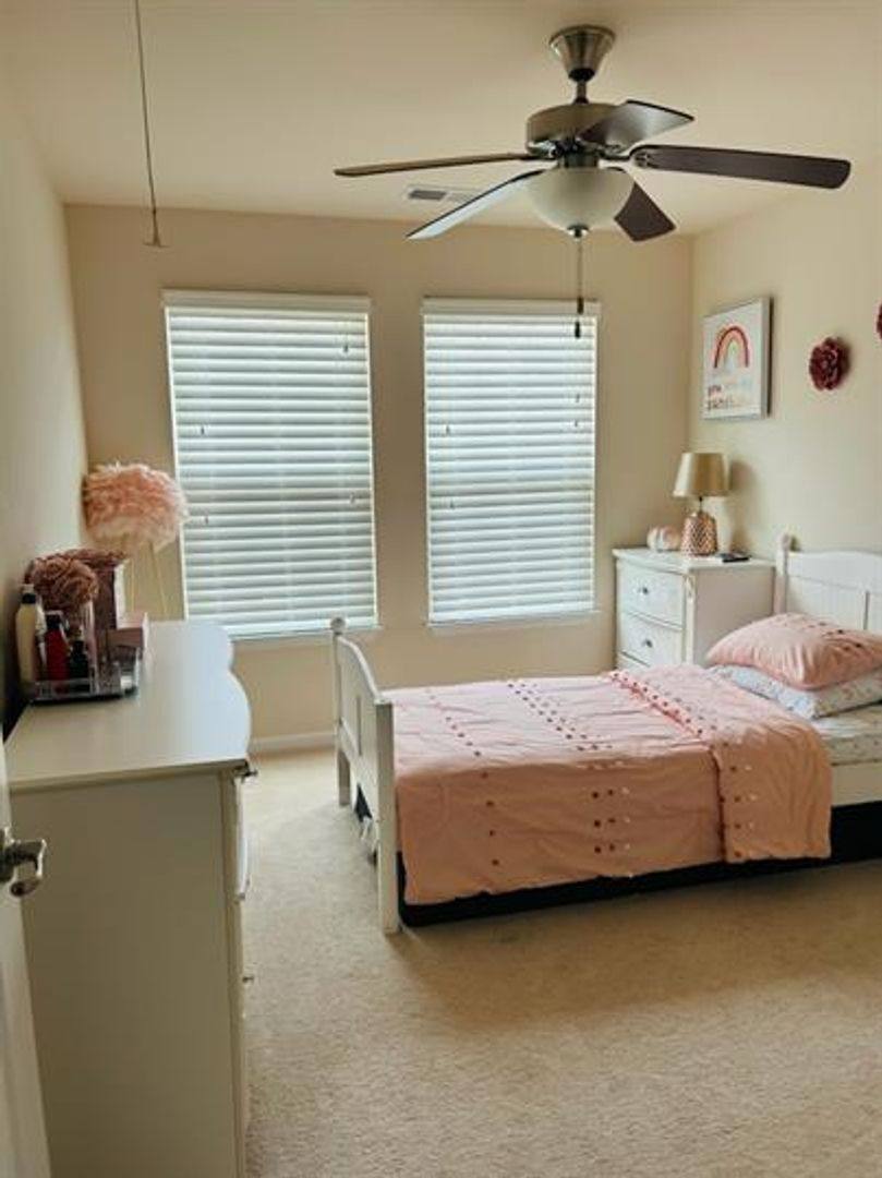 Townhouse for rent at 4 Glenside Dr, Greenville, SC 29607