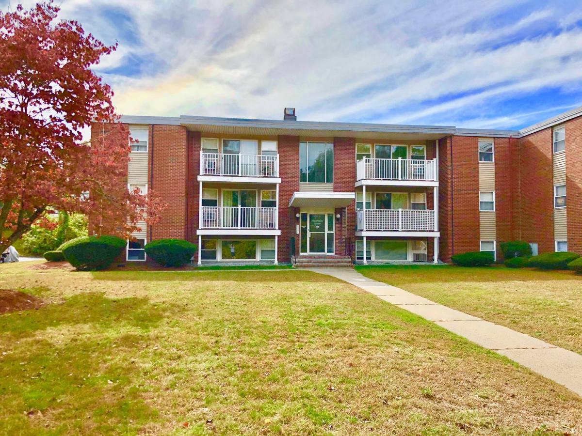 Apartment for rent at 30 Worthen St, Chelmsford, MA 01824