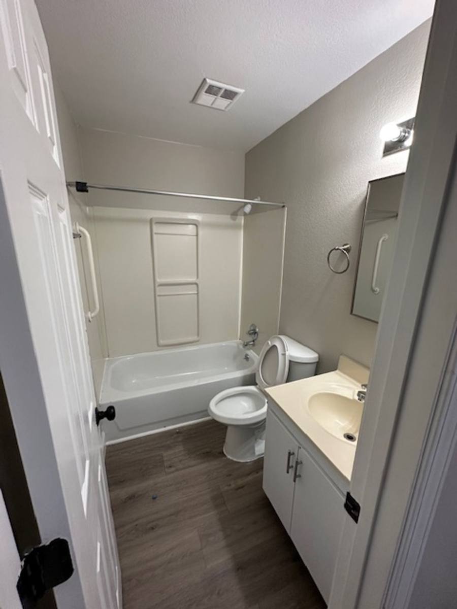 Townhouse for rent at 3425 Kentucky Ave, Charlotte, NC 28216