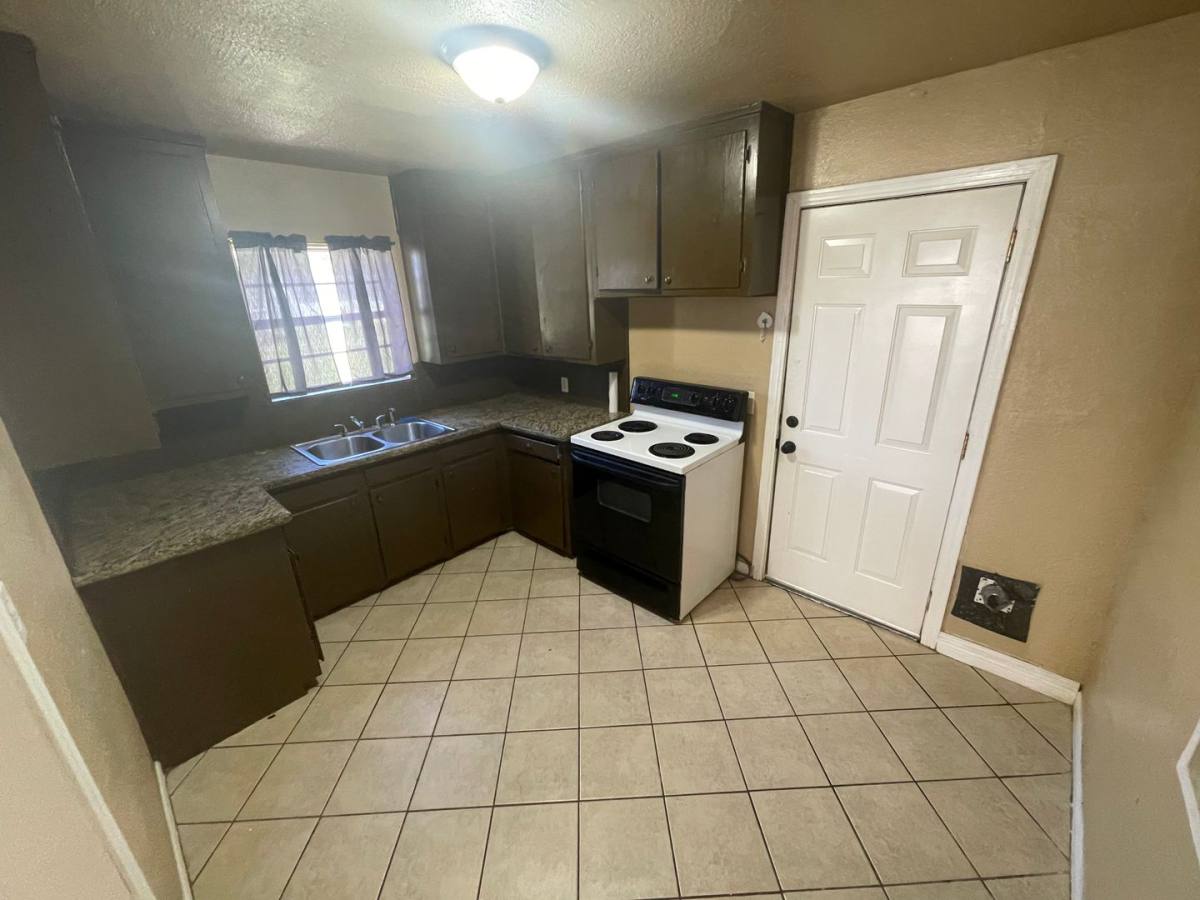 House for rent at 2640 Harrison St, Beaumont, TX 77702