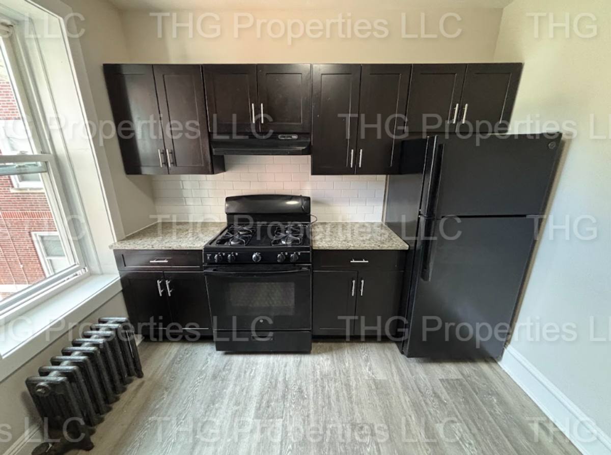 Apartment for rent at 490 Tremont Ave, Orange, NJ 07050