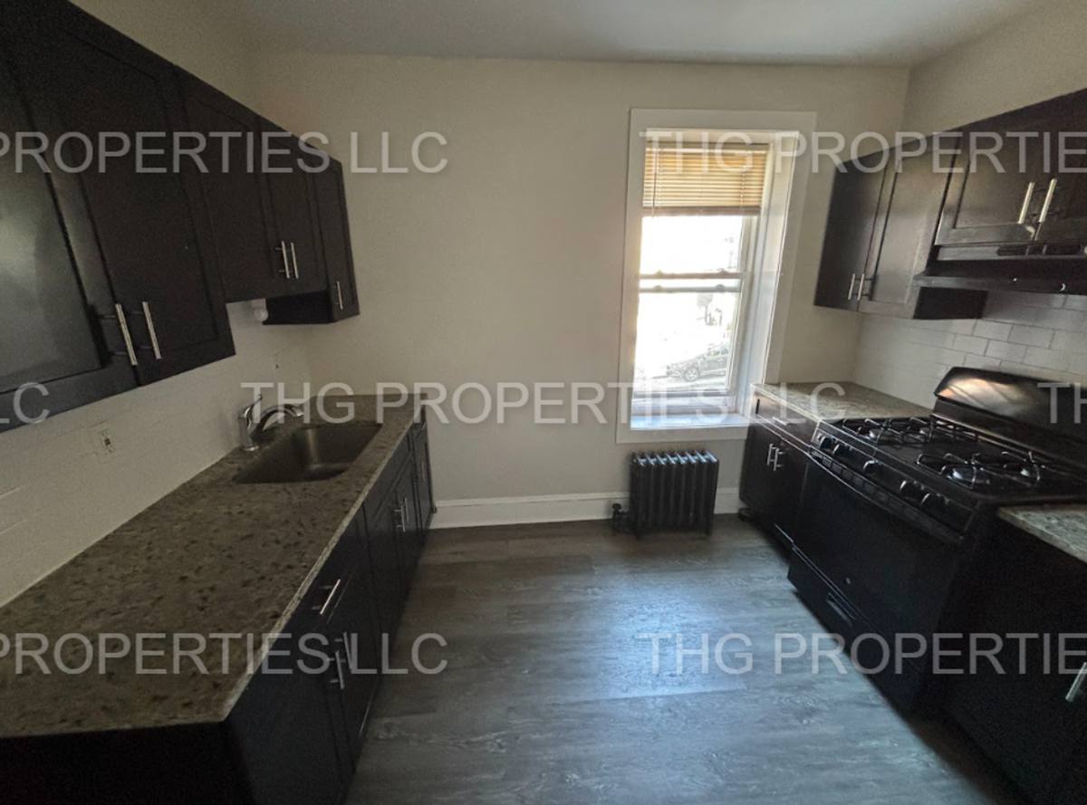 Apartment for rent at 490 Tremont Ave, Orange, NJ 07050