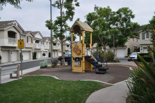 Townhouse for rent at 10398 Scripps Poway Parkway, San Diego, CA 92131