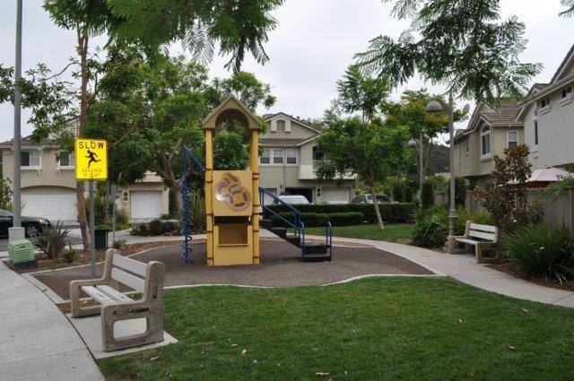 Townhouse for rent at 10398 Scripps Poway Parkway, San Diego, CA 92131