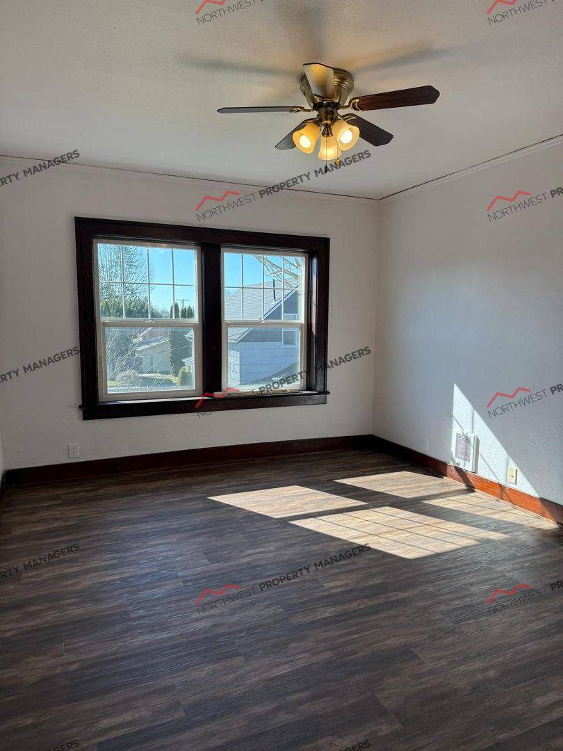 Apartment for rent at 509 N Rock St, Centralia, WA 98531