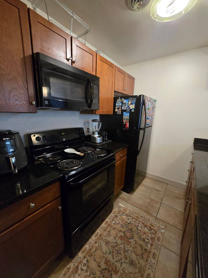 Apartment for rent at 2006 E Franklin St, Richmond, VA 23223