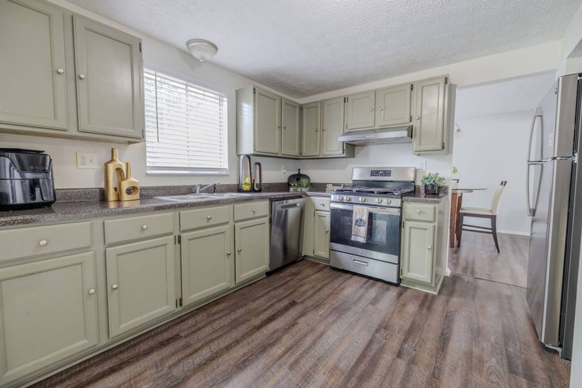 House for rent at 2073 Raintree Place, Lithonia, GA 30058