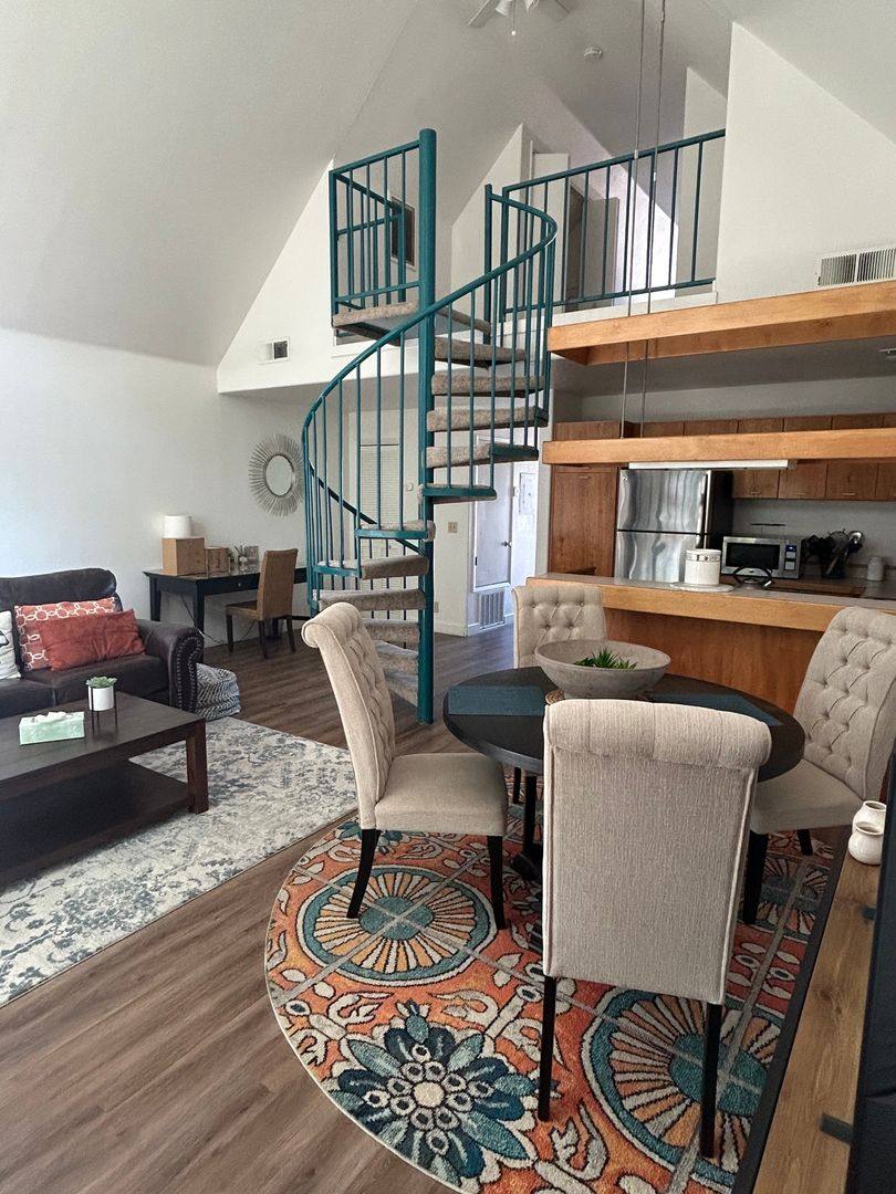 Apartment for rent at 180 E 9th Ave, Chico, CA 95926
