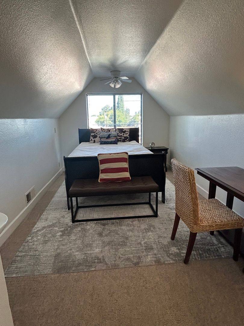 Apartment for rent at 180 E 9th Ave, Chico, CA 95926