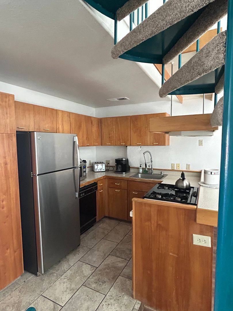 Apartment for rent at 180 E 9th Ave, Chico, CA 95926
