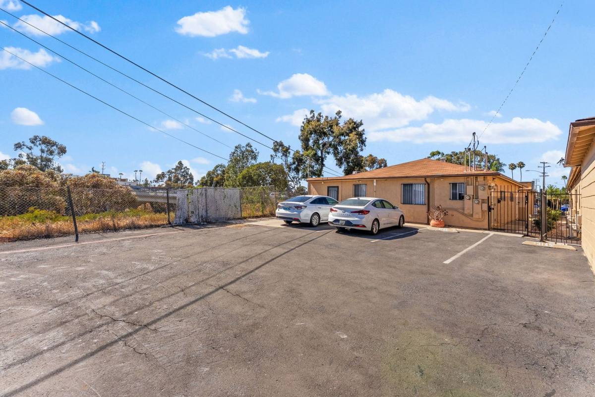 Apartment for rent at 3131-3151 Adams Ave, San Diego, CA 92116
