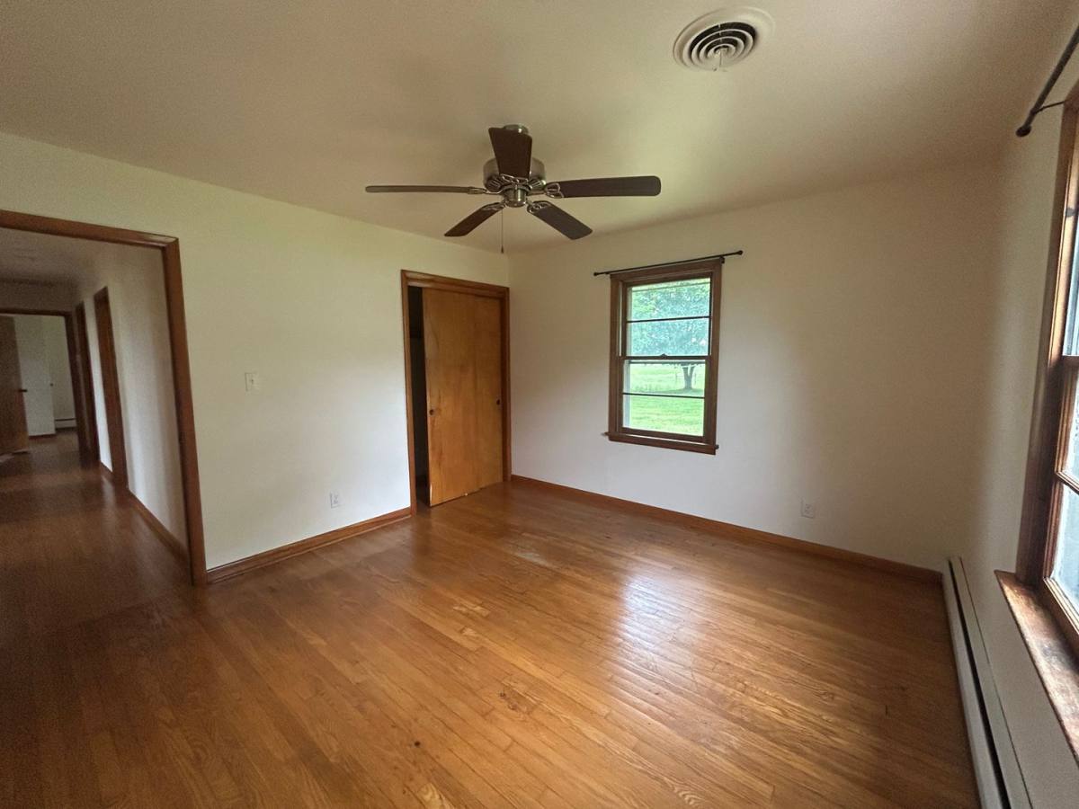 House for rent at 1968 Lehman Rd, Chambersburg, PA 17202