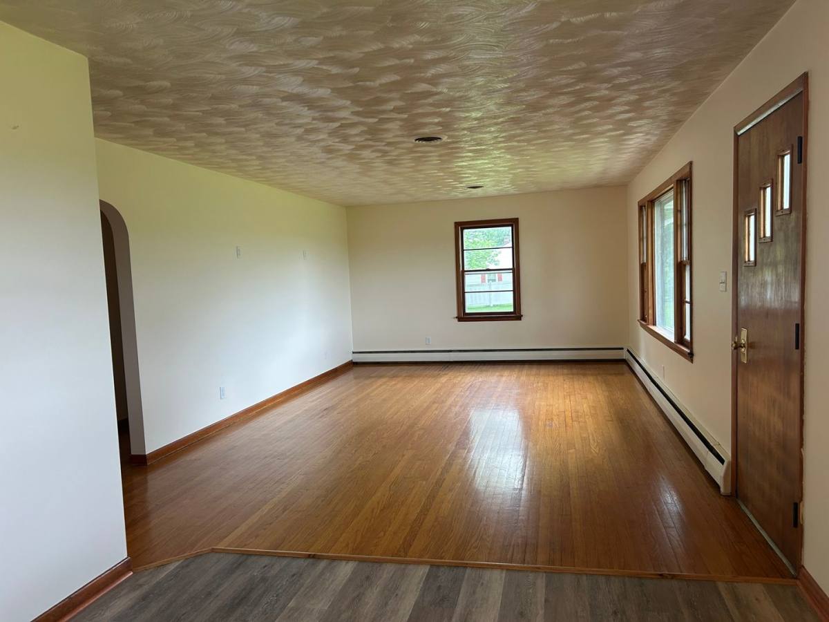 House for rent at 1968 Lehman Rd, Chambersburg, PA 17202