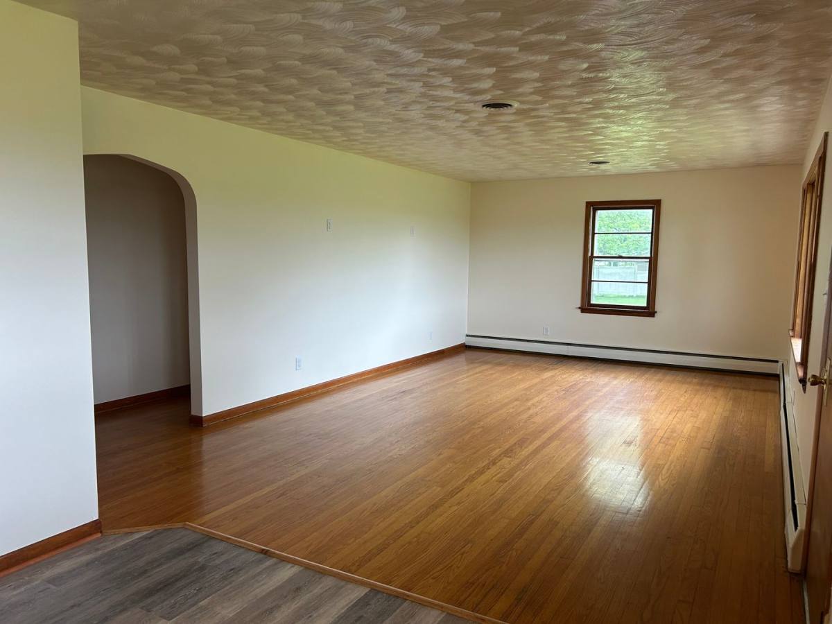 House for rent at 1968 Lehman Rd, Chambersburg, PA 17202