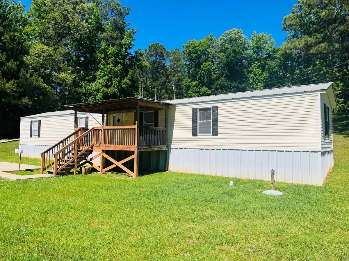 House for rent at 4011 Mooty Bridge Rd, Lagrange, GA 30240