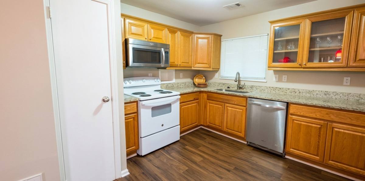 House for rent at 3920 Spanish Oak Dr, Atlanta, GA 30340