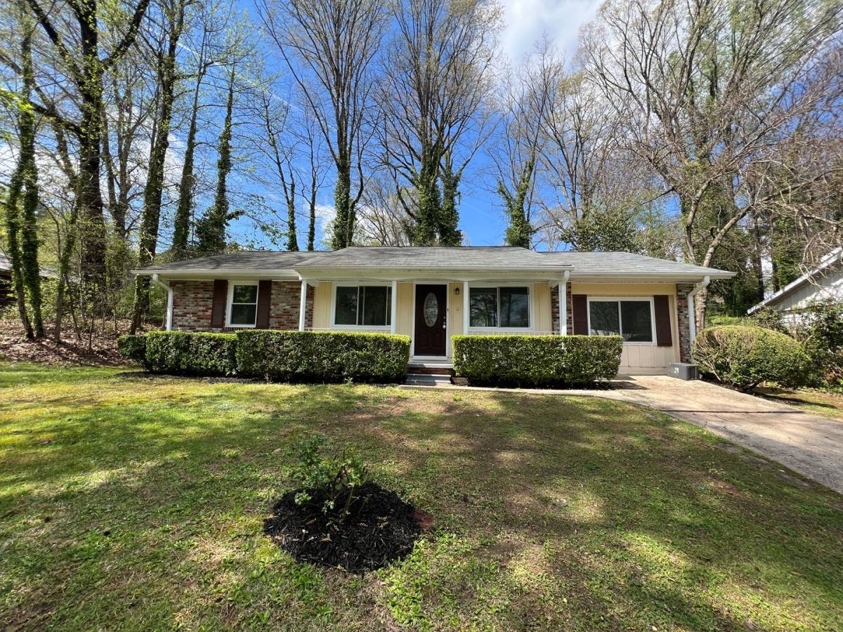 House for rent at 3920 Spanish Oak Dr, Atlanta, GA 30340