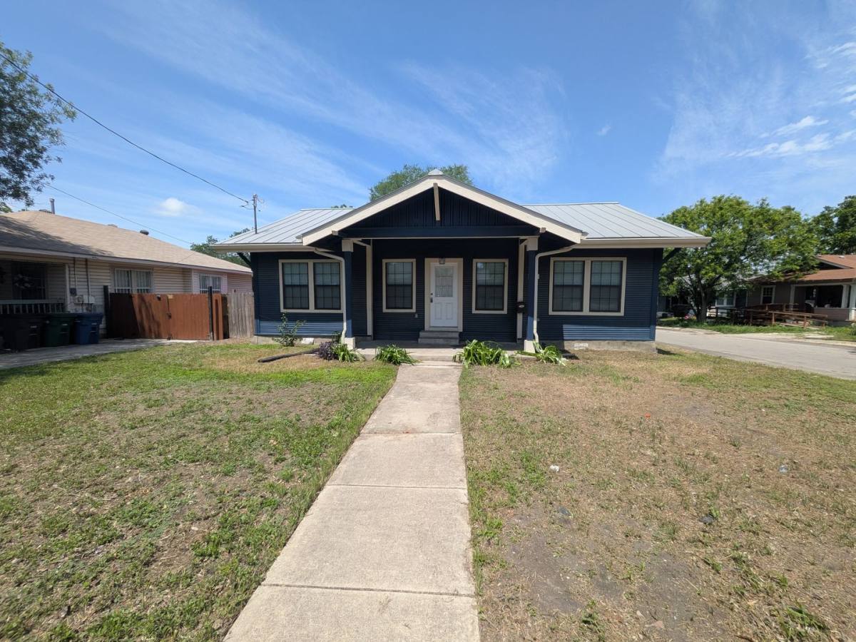 House for rent at 135 Harvard Terrace, San Antonio, TX 78201