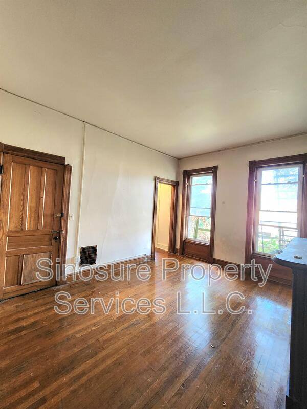 Apartment for rent at 449 State St #2R, Albany, NY 12203