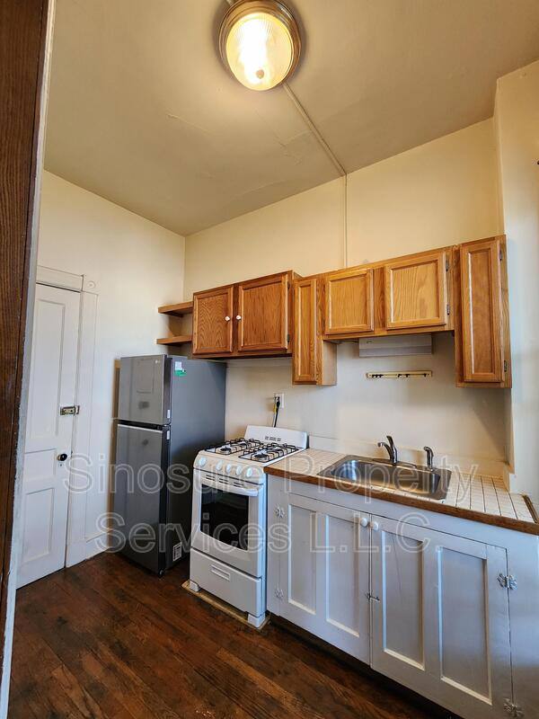 Apartment for rent at 449 State St #2R, Albany, NY 12203