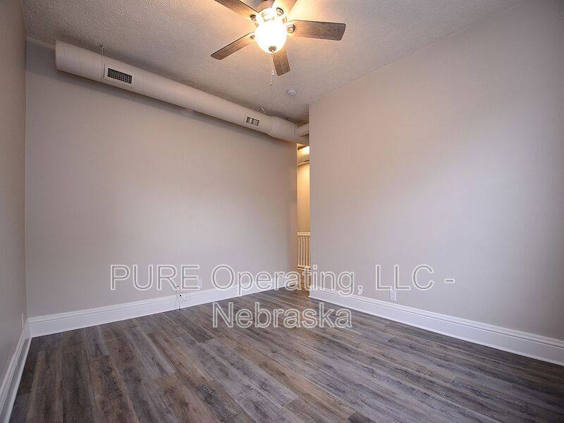 House for rent at 2967 Harris St #2, Omaha, NE 68105