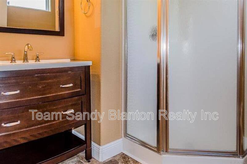 Apartment for rent at 542 S 72nd Ave #C, Pensacola, FL 32506