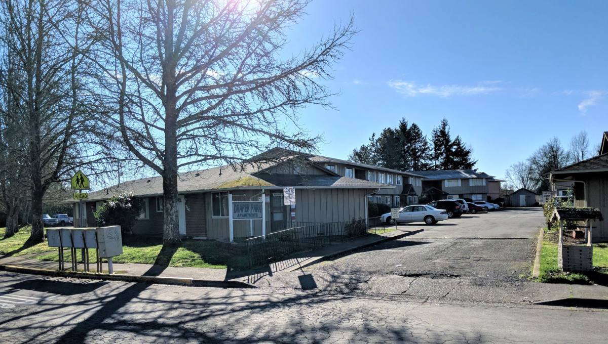 Apartment for rent at 638 32nd Ave SE, Albany, OR 97322