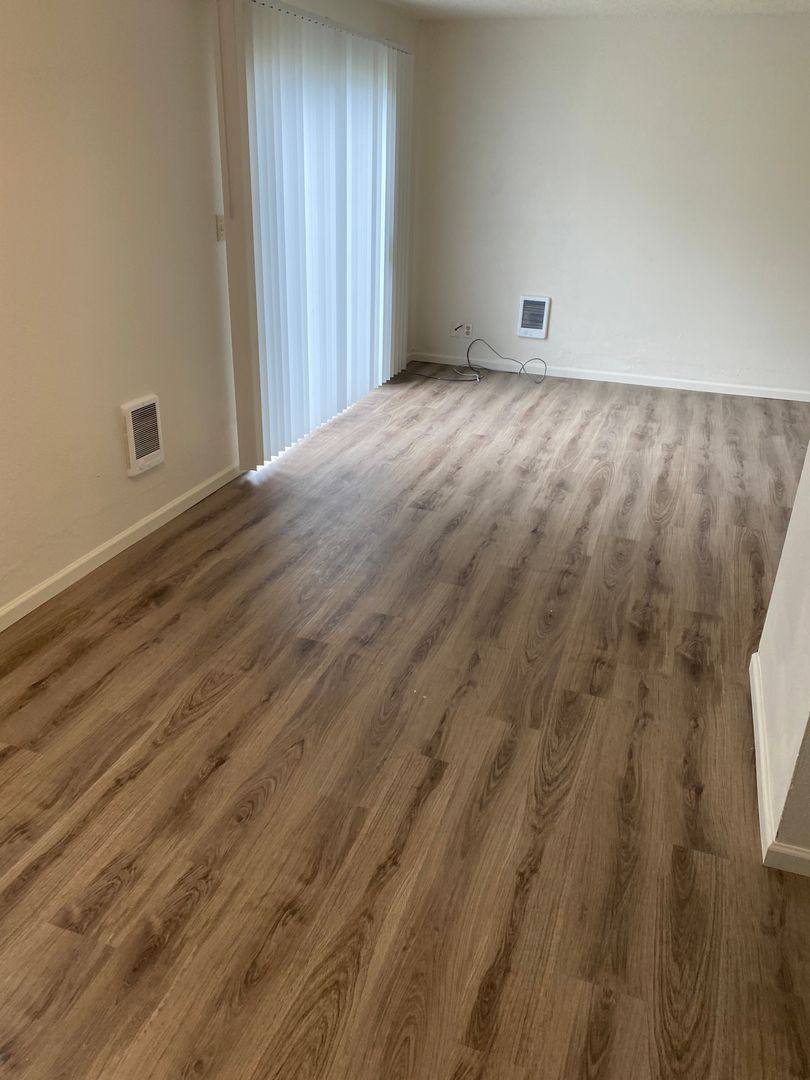 Apartment for rent at 638 32nd Ave SE, Albany, OR 97322