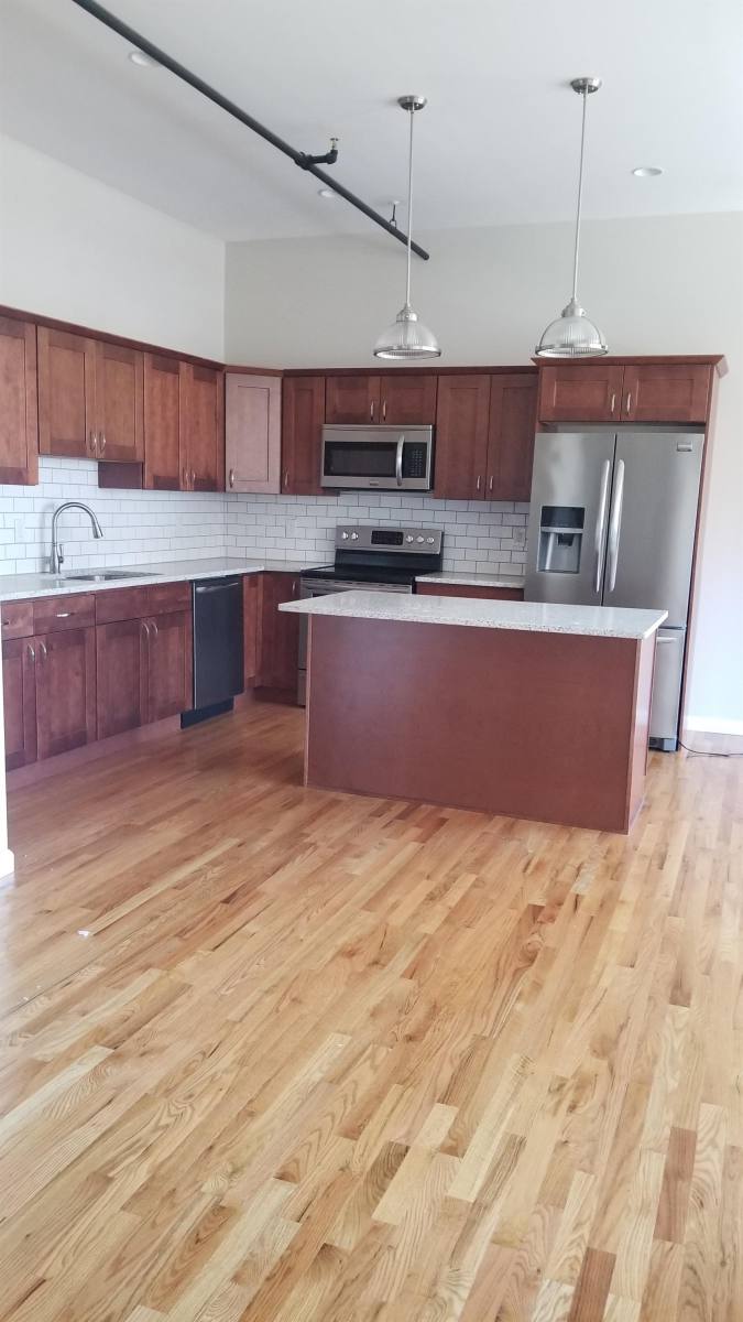 Apartment for rent at 1808 5th Ave, Troy, NY 12180
