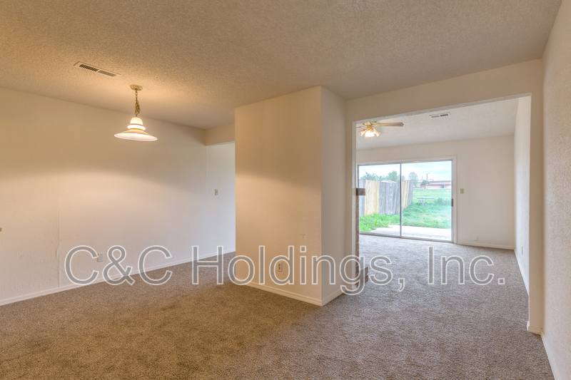 House for rent at 304 W Quantico, Broken Arrow, OK 74011