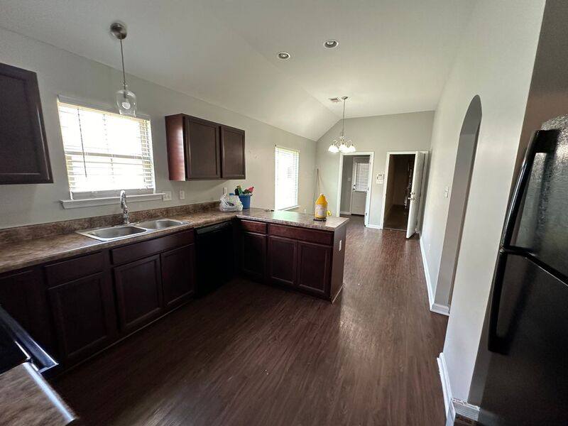 House for rent at 1307 Larkin Ave, Memphis, TN 38104
