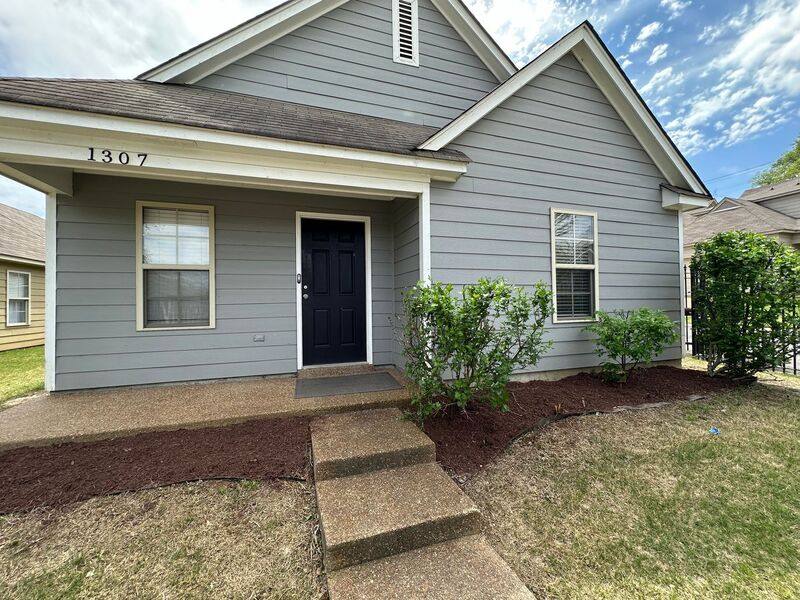House for rent at 1307 Larkin Ave, Memphis, TN 38104