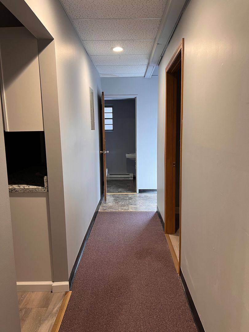 Apartment for rent at 232 N 6th St, Quincy, IL 62301