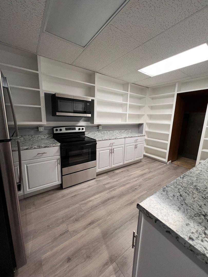 Apartment for rent at 232 N 6th St, Quincy, IL 62301