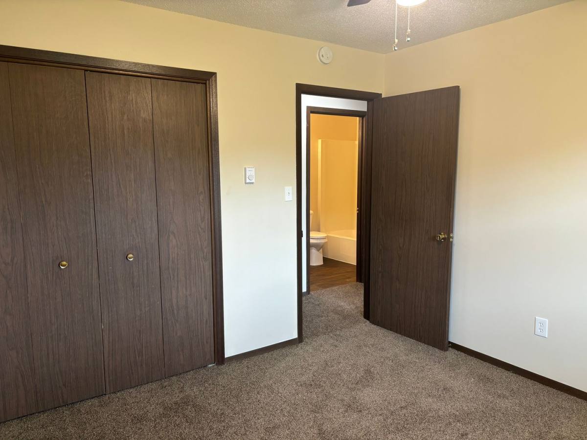 Apartment for rent at 41 W Grant St, Preston, IA 52069
