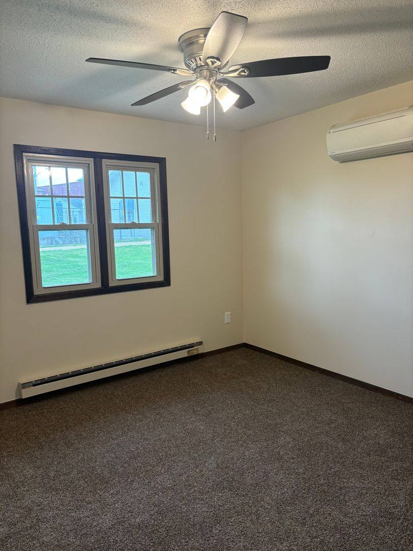 Apartment for rent at 41 W Grant St, Preston, IA 52069