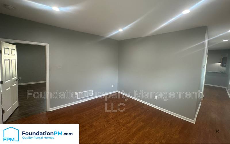 House for rent at 2001 Waverly Ave, Memphis, TN 38114