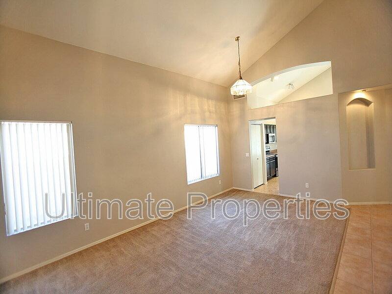 House for rent at 7205 W Mohawk Lane, Glendale, AZ 85308
