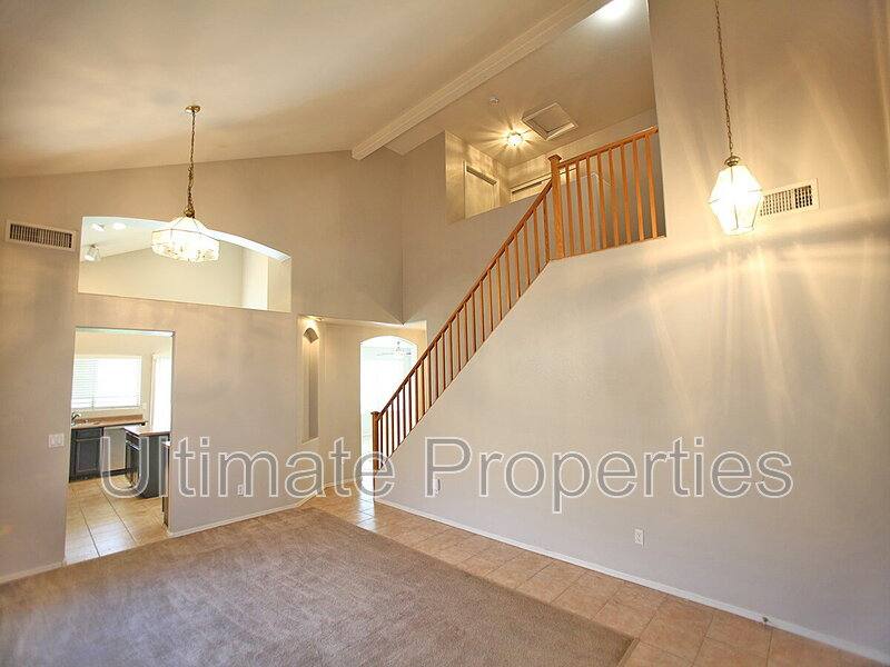 House for rent at 7205 W Mohawk Lane, Glendale, AZ 85308