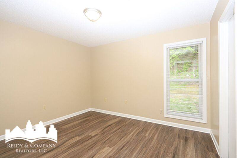 House for rent at 453 Fox Valley Dr, Memphis, TN 38127