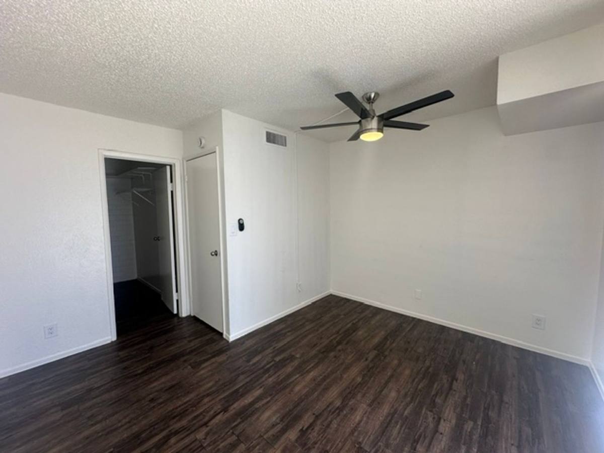 Apartment for rent at 8030 E Garfield St, Scottsdale, AZ 85257