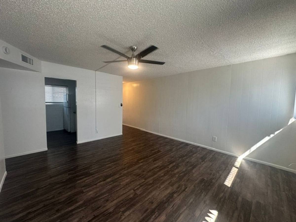 Apartment for rent at 8030 E Garfield St, Scottsdale, AZ 85257