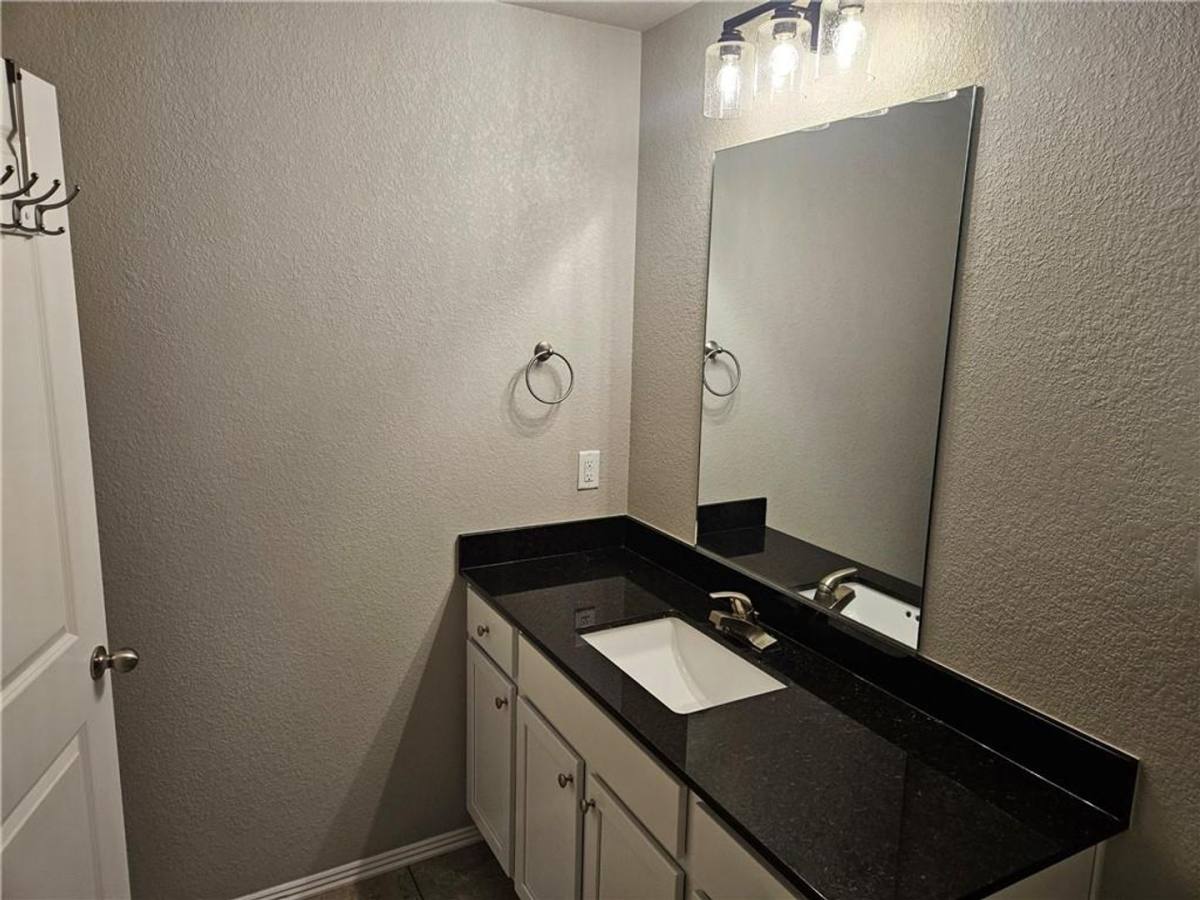 Apartment for rent at 2489 N Brophy St, Fayetteville, AR 72703